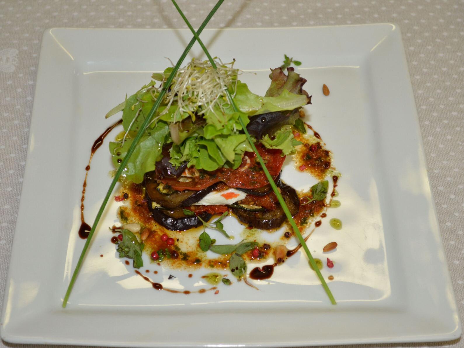 Hôtel Restaurant Panoramique César Bonnieux Extérieur photo
