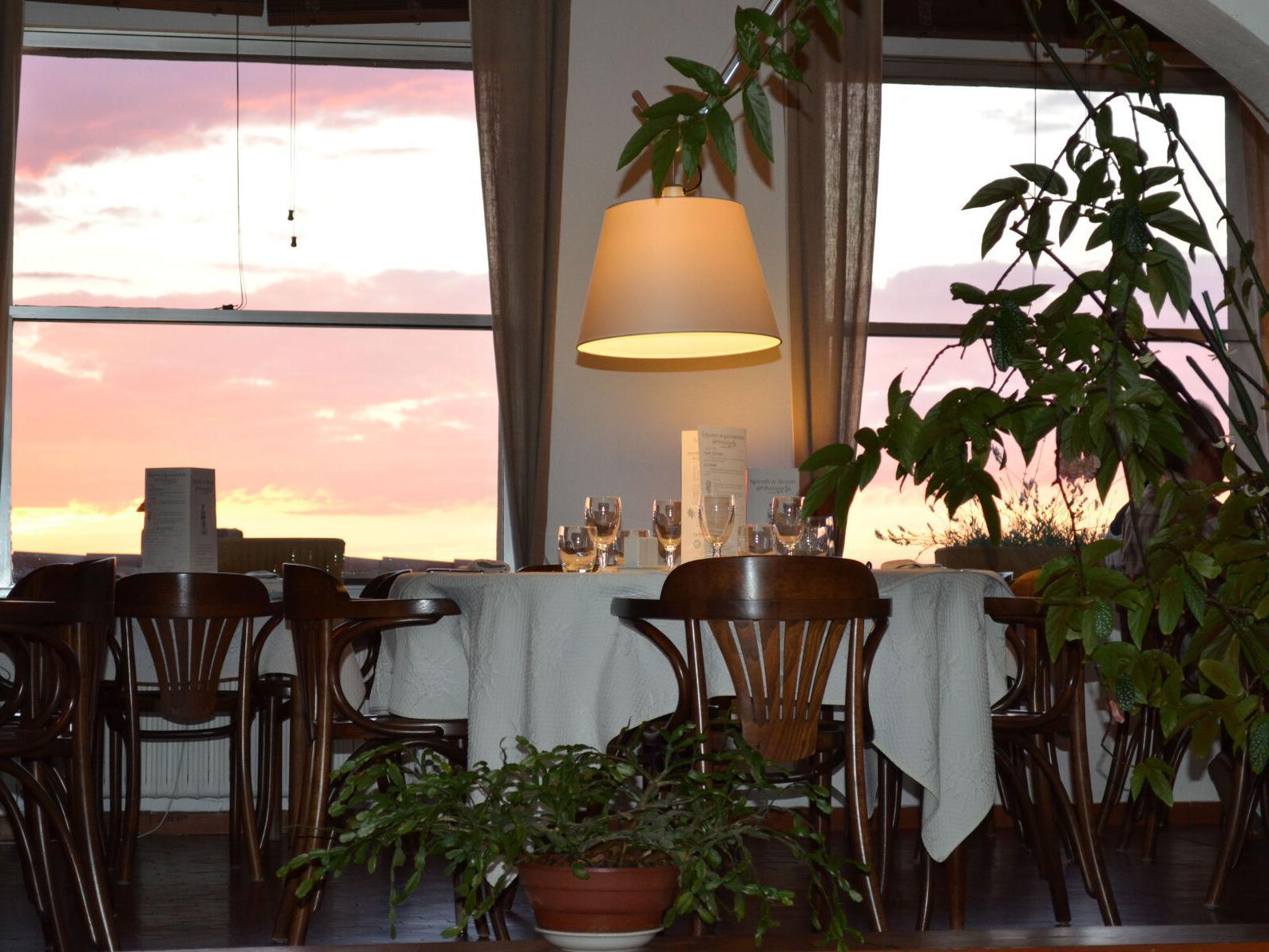 Hôtel Restaurant Panoramique César Bonnieux Extérieur photo