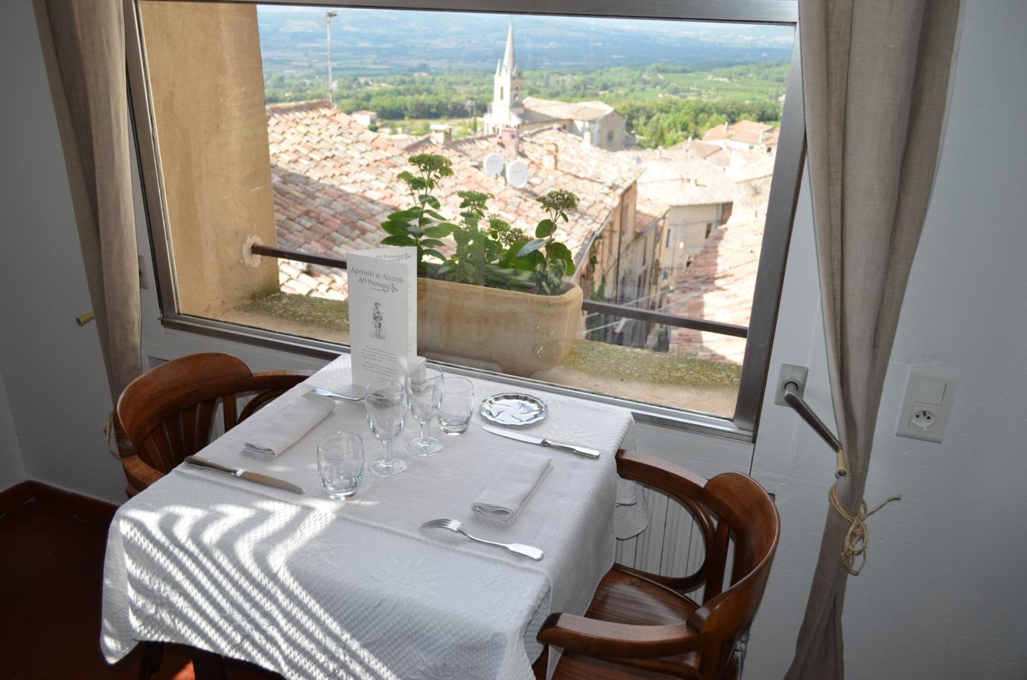 Hôtel Restaurant Panoramique César Bonnieux Extérieur photo