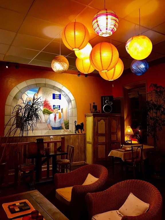 Hôtel Restaurant Panoramique César Bonnieux Extérieur photo